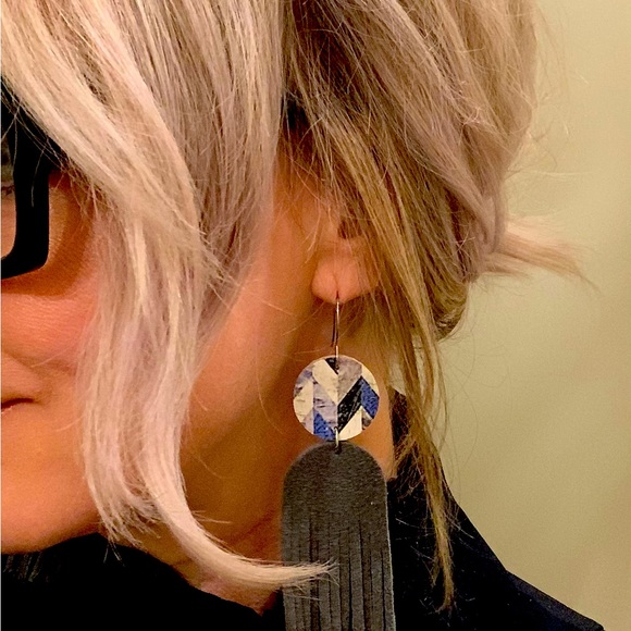 Meet your Posher, Holly - Picture 2 of 13